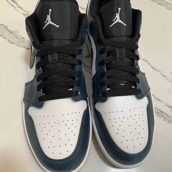 Air Jordan 1 Low Men’s size 13 - Picture 5 of 10